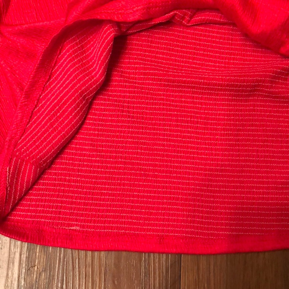 Knot front red tank size M - Picture 6 of 7